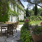 Mercure La Cite فندق قرقشونه