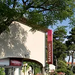 Mercure La Cite 4*