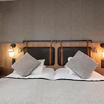 Mercure La Cite فندق قرقشونه