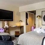 Mercure La Cite Каркассон