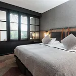 Mercure La Cite فندق قرقشونه