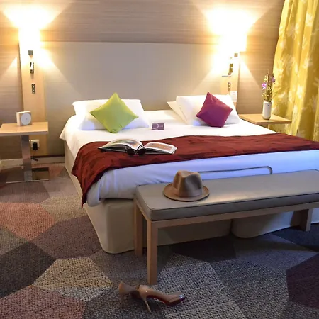 Mercure La Cite Szálloda