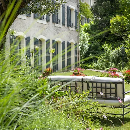 Mercure La Cite Hotel 4*