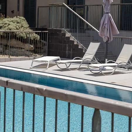 Mercure La Cite فندق