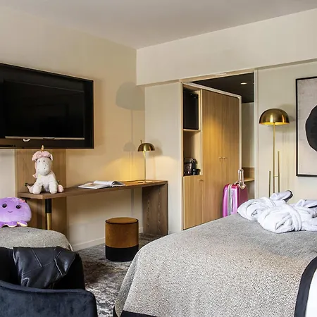 Mercure La Cite قرقشونه
