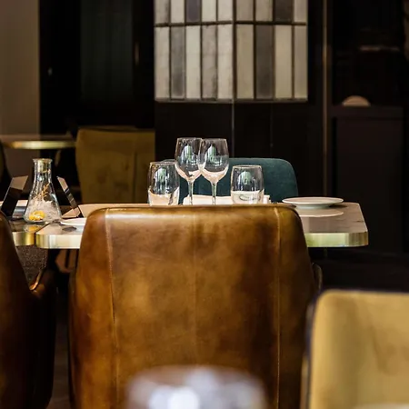 Mercure La Cite Hotel 4*