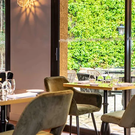 Mercure La Cite Hotel 4*