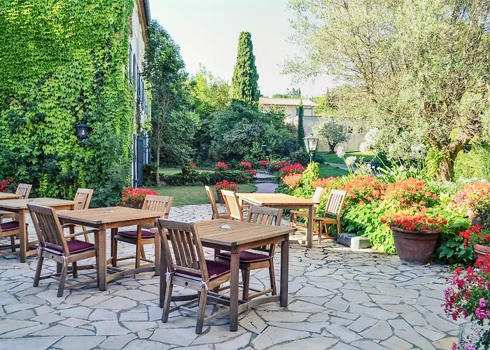 Mercure La Cite فندق