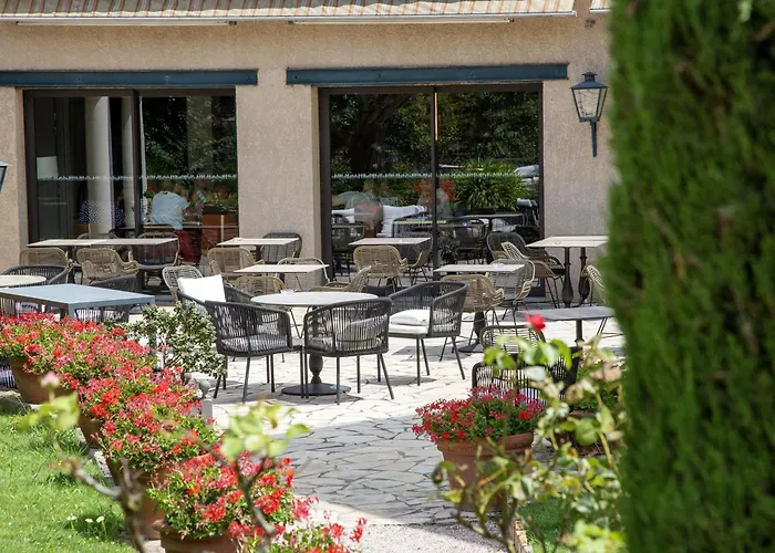 酒店 Mercure La Cite 4*