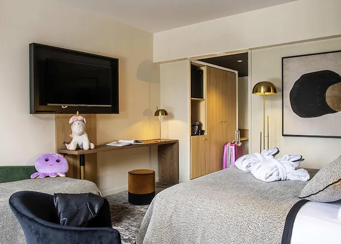 Mercure La Cite קרקסון